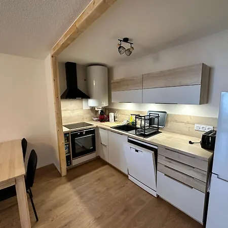 2 Pieces Avec Terrasse, A 5 Min Du Centre, Proche Bois Barbu - Non Fumeur, Animaux Refuses - Fr-1-515-209 *